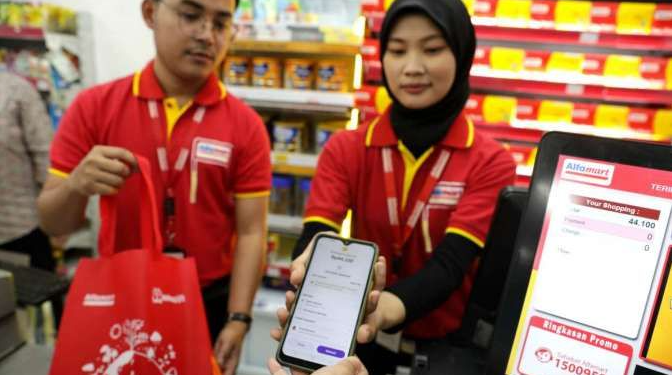 Penutupan Ratusan Toko Alfamart Sepanjang 2024, Apa Benar Terancam Bangkrut?