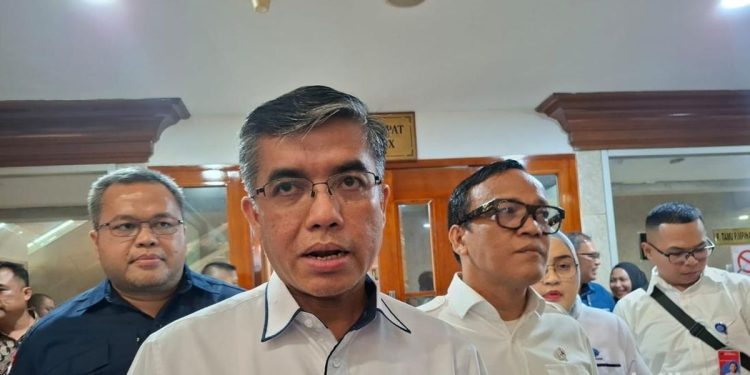 Menaker Bahas Pencairan THR Lebih Awal dengan Pengusaha