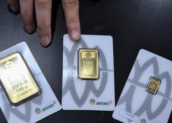 Harga Emas Hari Ini Melorot: Peluang atau Ancaman?