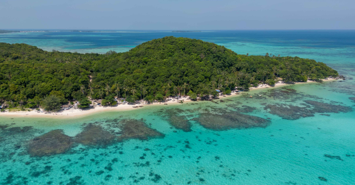 Karimunjawa Destinasi Wisata Bahari dengan Panorama Tak Tertandingi